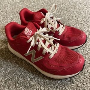New Balance 519 Red Shoes Size 5 Boys